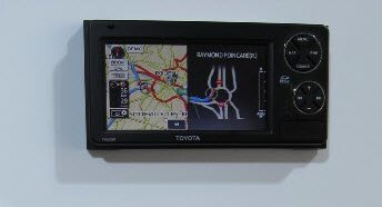 Aisin AW представляет новое автомобильное устройство для GPS навигации TNS350 в Европе