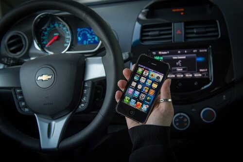 iOS_in_the_Car.jpg